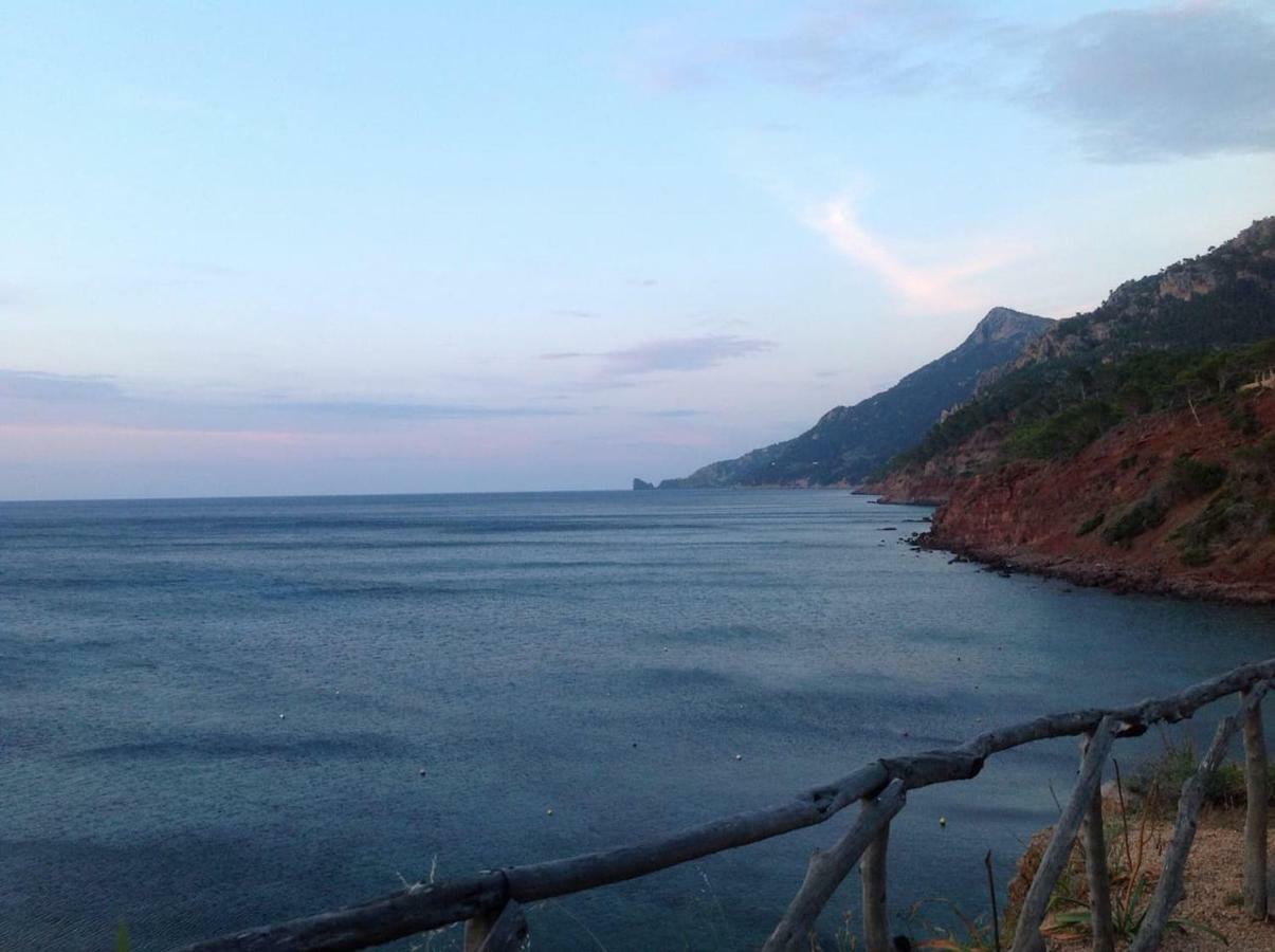 Home In Tramuntana Port des Canonge 外观 照片