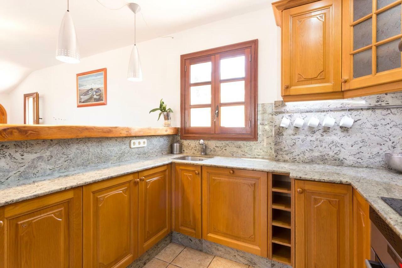 Home In Tramuntana Port des Canonge 外观 照片